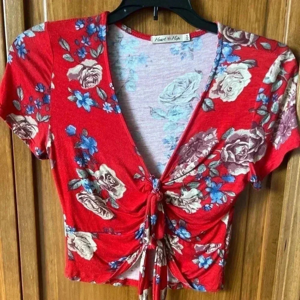 Heart & Hips Woman’s Floral Top With Ties And Cut Out